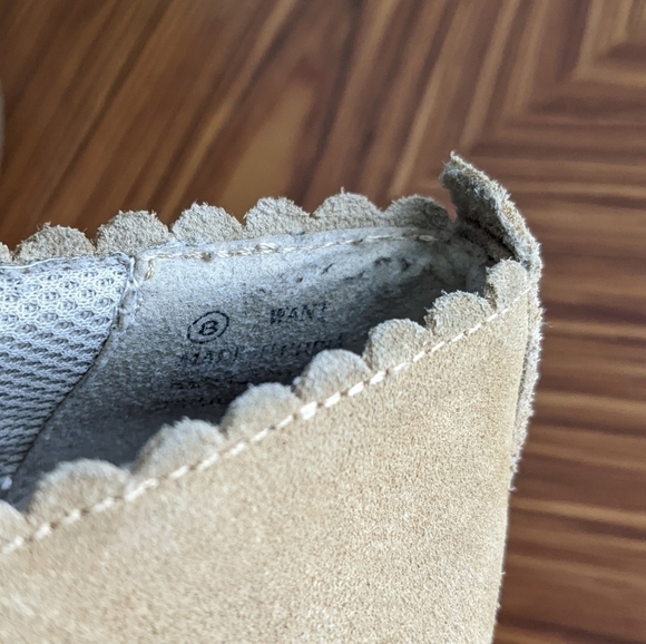 BUM Equipment suede mary janes hiking flats tan camel brown size 8 s1 - Picture 8 of 8